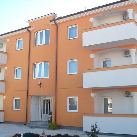 Apartments Buzleta II Fažana Eksteriør billede