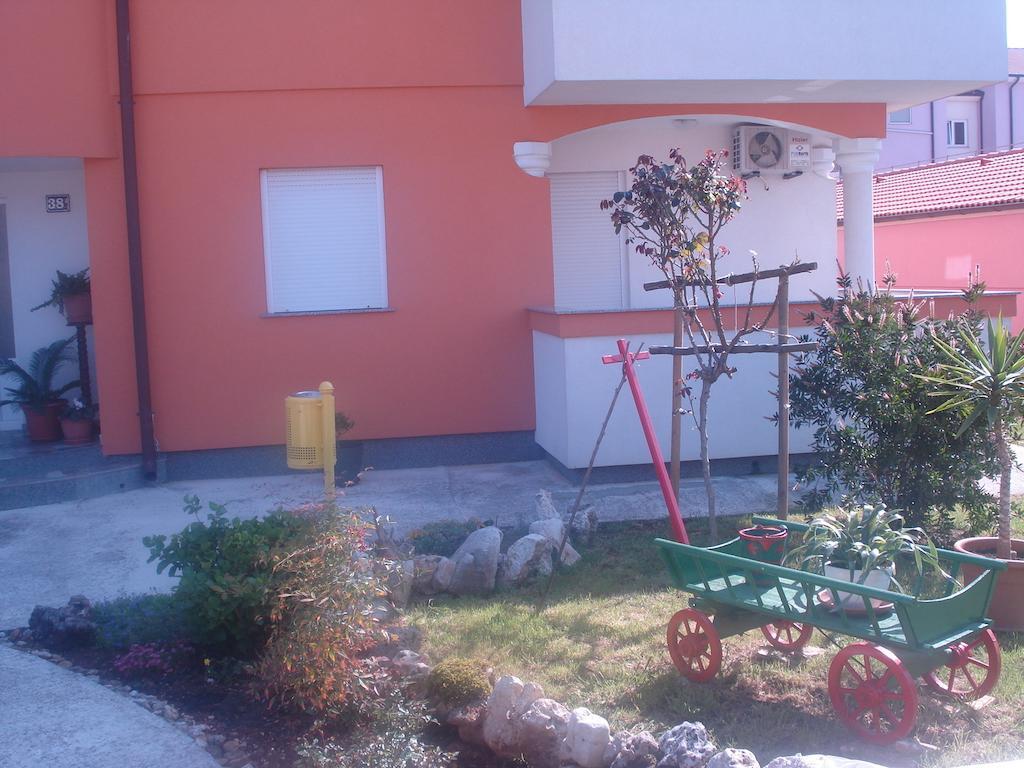 Apartments Buzleta II Fažana Eksteriør billede