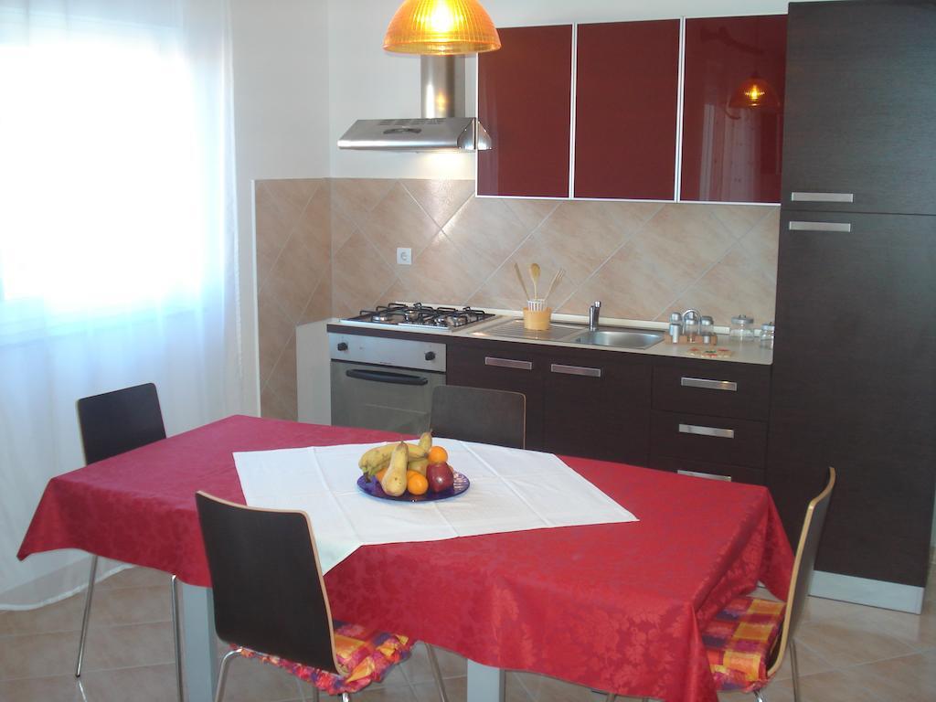 Apartments Buzleta II Fažana Værelse billede